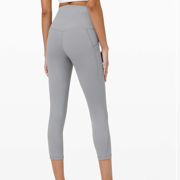 Lululemon Align High Rise Crop with Pockets 23" - Picture 4 of 10